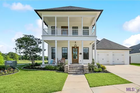 1103 Ambassador Ci, Zachary, LA 70791