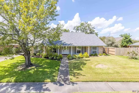 14222 Cottingham Ct, Baton Rouge, LA 70817