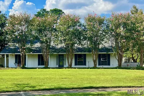 12302 Lake Labelle Cir, Baton Rouge, LA 70816