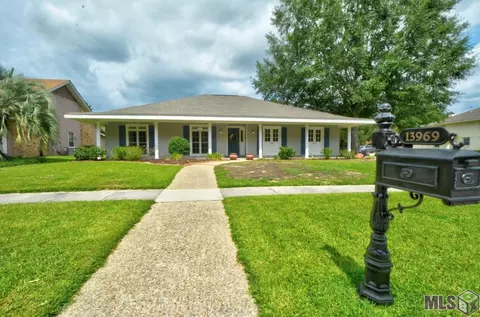 13969 Woodland Ridge Ave, Baton Rouge, LA 70816