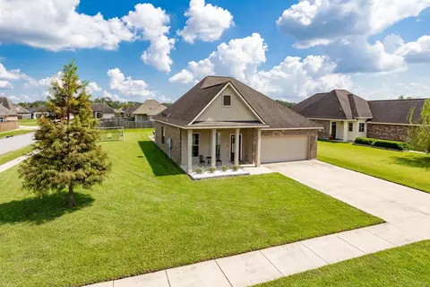 418 S Mandy Ave, Gonzales, LA 70737