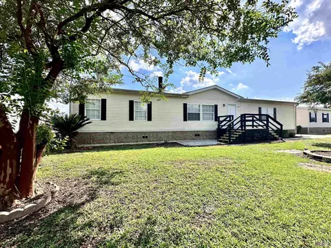 39069 Little Creek Dr, Gonzales, LA 70737