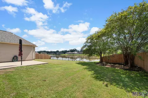 Exterior - 13306 Brookcrest Dr, Walker, LA 70785 photo 2 of 3
