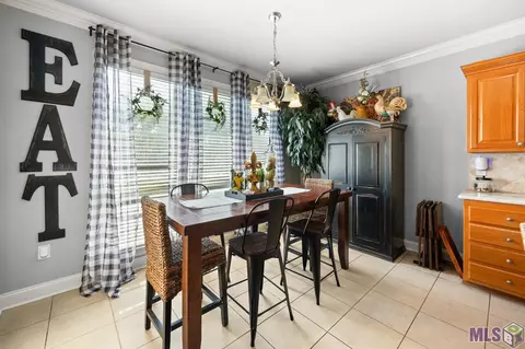 Dining - 13306 Brookcrest Dr, Walker, LA 70785 photo 1 of 1