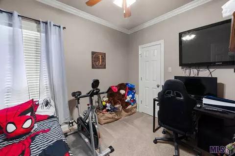 Bedroom - 13306 Brookcrest Dr, Walker, LA 70785 photo 2 of 3
