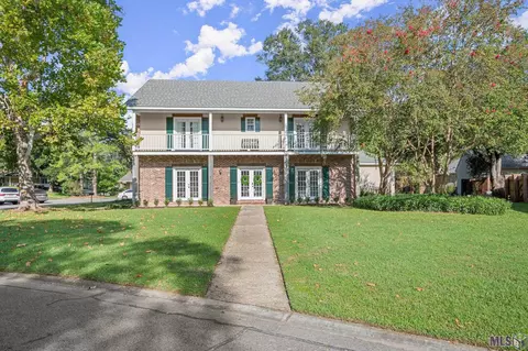 1450 Applewood Rd, Baton Rouge, LA 70808