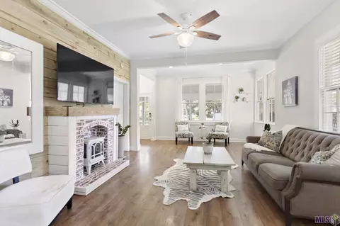 114 Saint Louis St, Denham Springs, LA 70726
