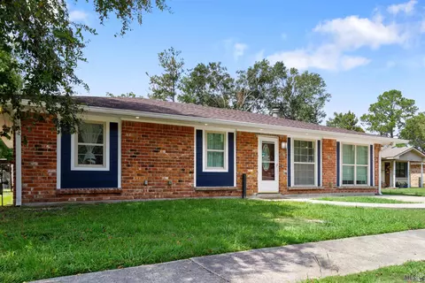 1044 Boreas Dr, Baton Rouge, LA 70816