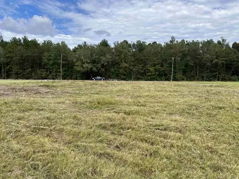 2068 Palmer Rd, Livingston, LA 70754