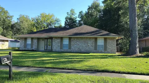 13808 Tech Dr, Baton Rouge, LA 70818