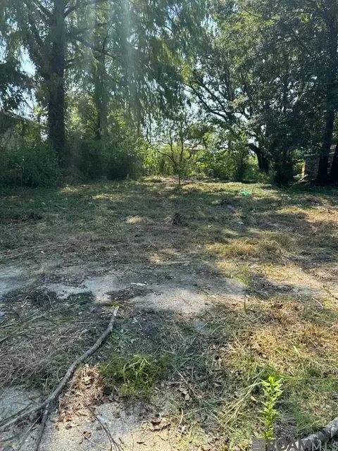8282 Stern Ave, Baton Rouge, LA 70820