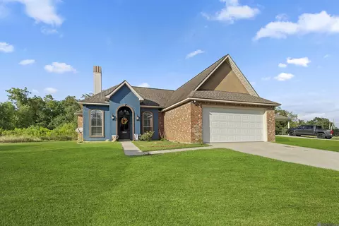 13555 Ball Park Rd, Walker, LA 70785