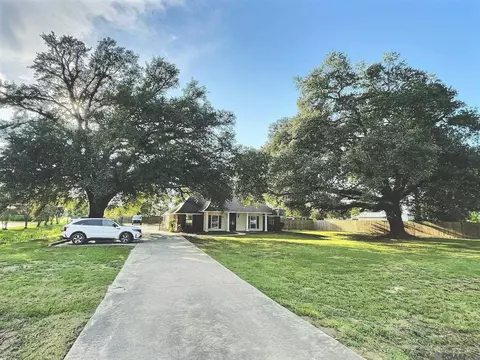 31435 La Hwy 16, Denham Springs, LA 70726
