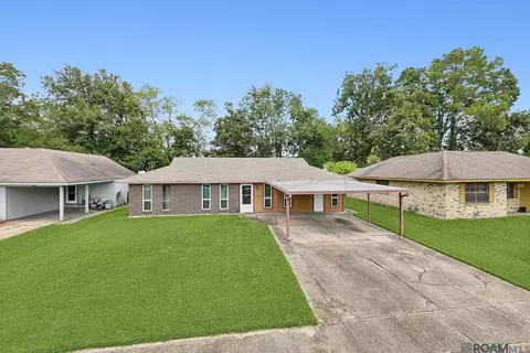 7847 E Poinsettia St, Baton Rouge, LA 70812