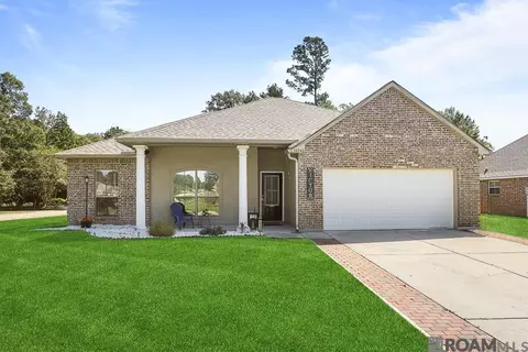 26340 Robindale Dr, Denham Springs, LA 70726