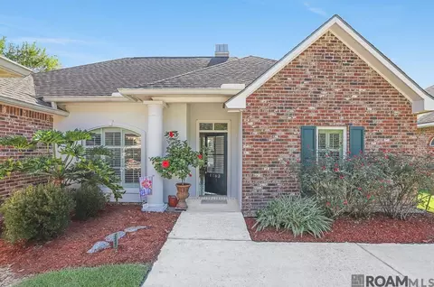 1163 Springlake Dr, Baton Rouge, LA 70810