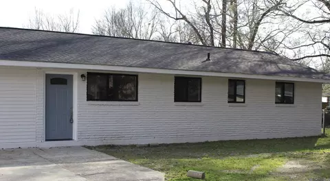4686 Yvonne Dr, Baker, LA 70714