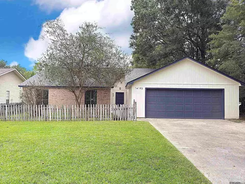 14193 Pinehurst Dr, Baton Rouge, LA 70817