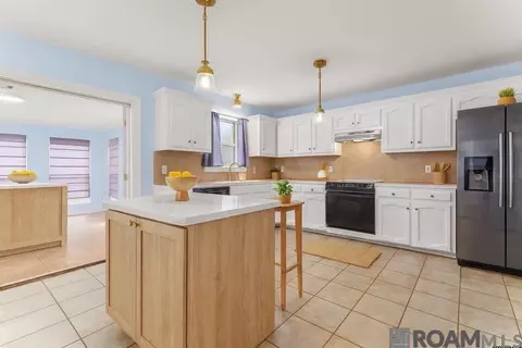 Kitchen - 13967 J R Dr, Walker, LA 70785 photo 1 of 1
