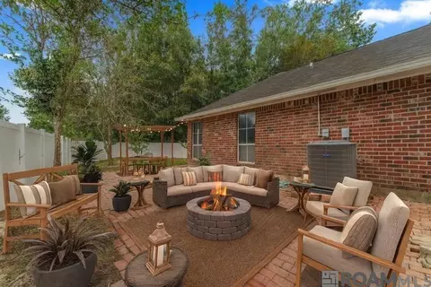 Exterior - 13967 J R Dr, Walker, LA 70785 photo 3 of 5