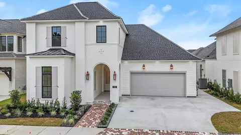 8334 Luray Ln, Baton Rouge, LA 70817