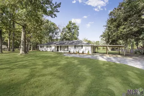 4047 Little Farms Dr, Zachary, LA 70791