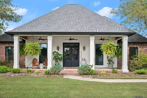 14237 Oregon Trl, Prairieville, LA 70769