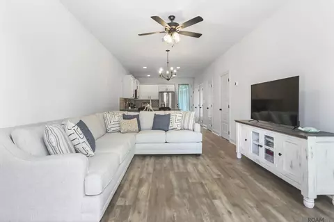 35980 Cane Market Rd # 1-C, Denham Springs, LA 70706