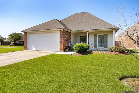 40359 Creek Bend Dr, Gonzales, LA 70737