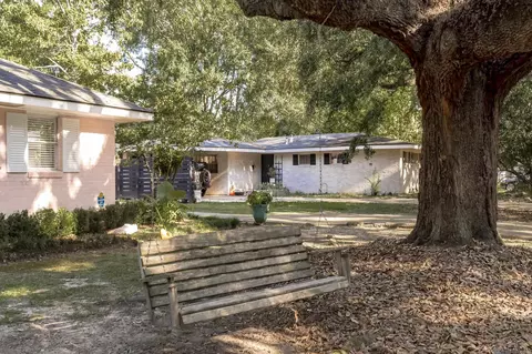 1910 Ormandy Dr, Baton Rouge, LA 70808 photo 2