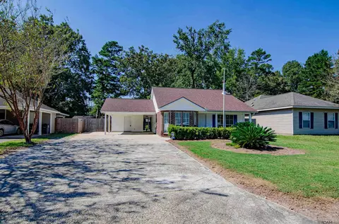 11091 Downey Dr, Greenwell Springs, LA 70739