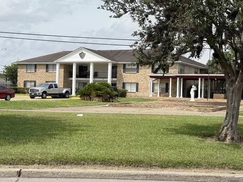 675 Wooddale Blvd # 3, Baton Rouge, LA 70806