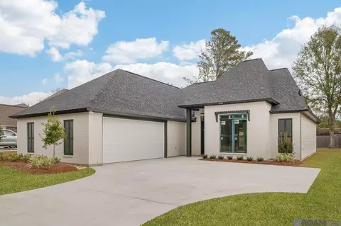 1728 N Linen Rd, Gonzales, LA 70737