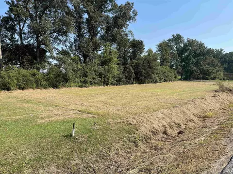 3345 Wilkerson Dr, Vacherie, LA 70090