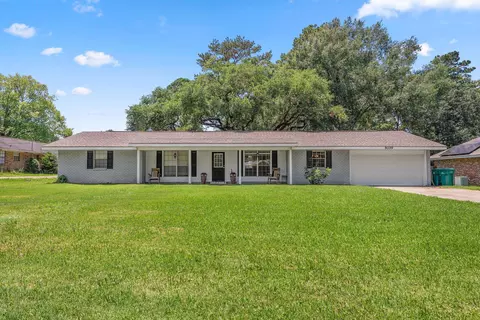 5039 Newell St, Zachary, LA 70791