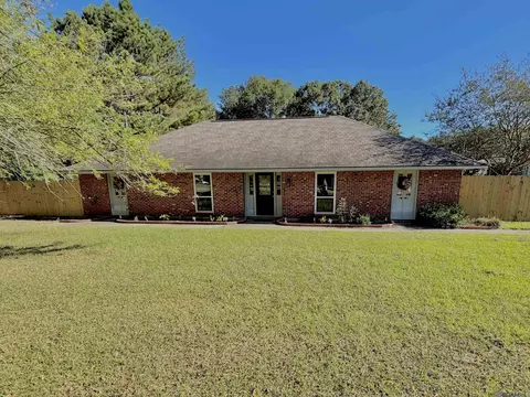 7733 Kripple K Rd, Denham Springs, LA 70706