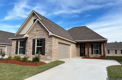 13152 Ducks Landing St, Gonzales, LA 70737