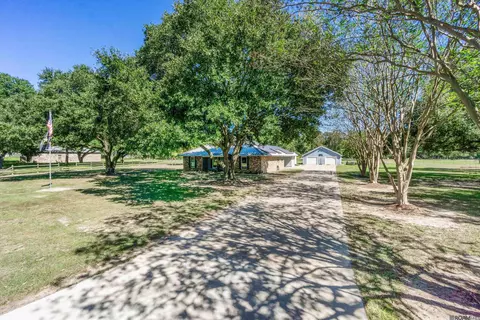 22850 Brittney Renee Dr, Zachary, LA 70791