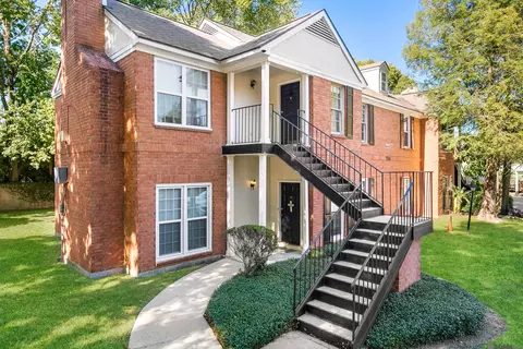 7563 N Jefferson Place Cir # 55D, Baton Rouge, LA 70809