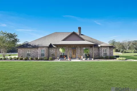 6871 Virginia Ln, Saint Francisville, LA 70775