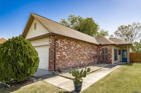1425 Tasajillo Dr, Saint Gabriel, LA 70776