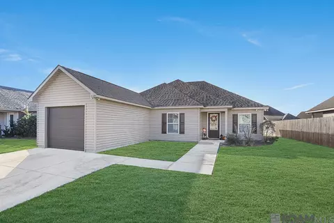12220 Buddy Ellis Rd, Denham Springs, LA 70726