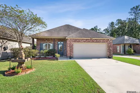 28214 Lake Borgne Ave, Livingston, LA 70754