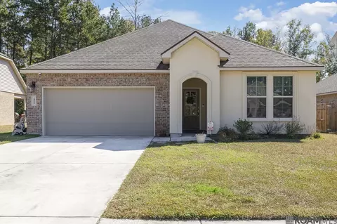 34858 Spring Trails Dr, Walker, LA 70785 photo 2