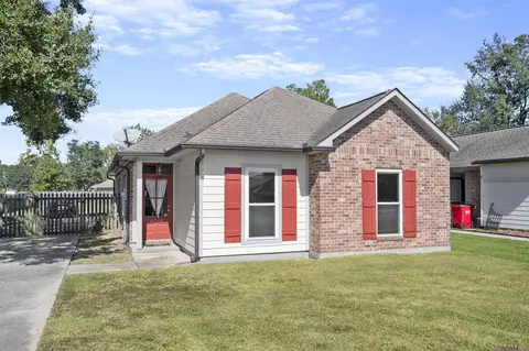41004 Fairmont Ave, Prairieville, LA 70769