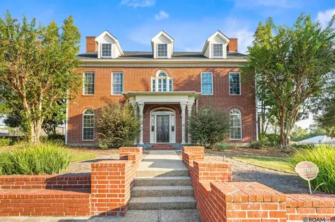9053 Thistle Ridge Dr, Baton Rouge, LA 70809