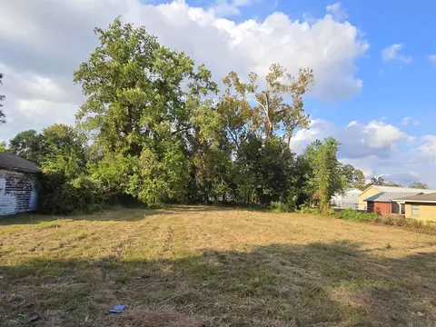 5373 Sycamore St, Baton Rouge, LA 70805