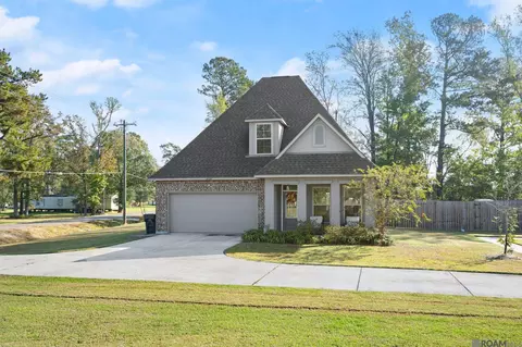 42567 Cedar Park Ave, Gonzales, LA 70737