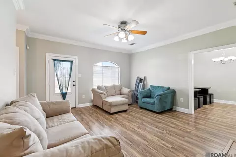 12738 Landon Dr, Walker, LA 70785 photo 4