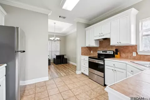 12738 Landon Dr, Walker, LA 70785 photo 8